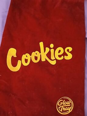 Cookies Glow Tray Red Velvet Storage Bag